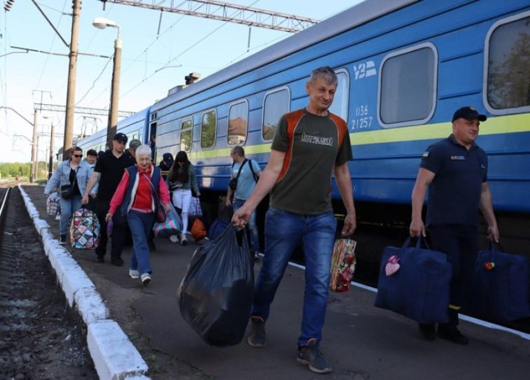 Запрацював безкоштовний евакуаційний потяг із Сумщини